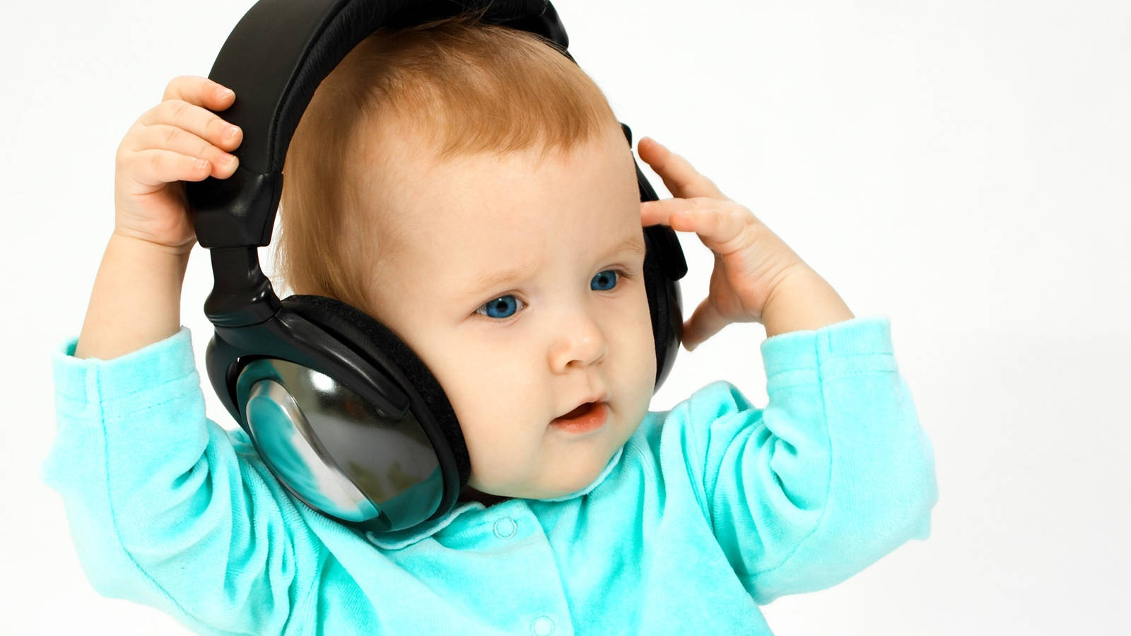 Funny Baby With Headphones Wallpaper
