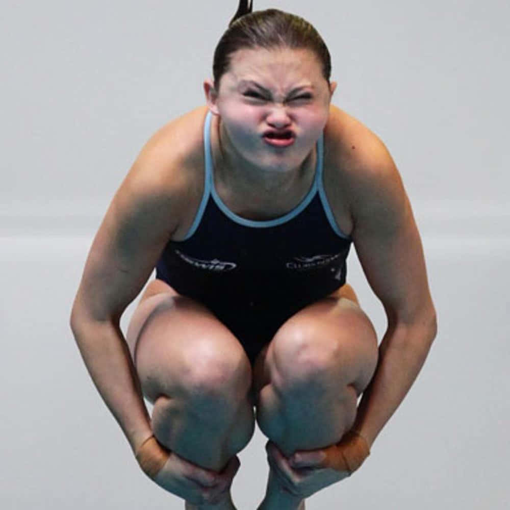 Funny Sports Diving Funny Face Picture