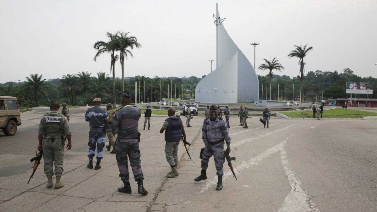 Gabon Border With Cameroon Picture