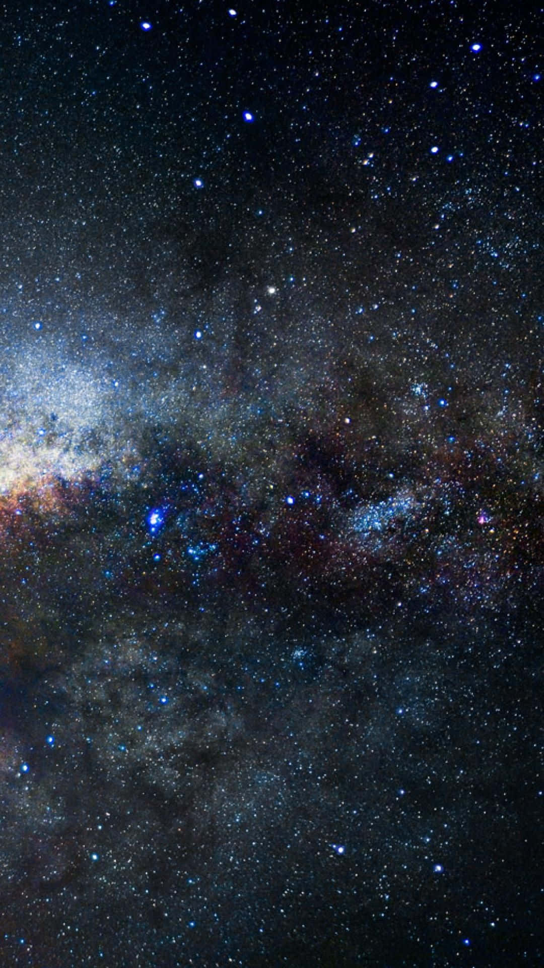 Utforskaskönheten I Natt Himlen Med Denna Fängslande Galaxy Blue Aesthetic. Wallpaper