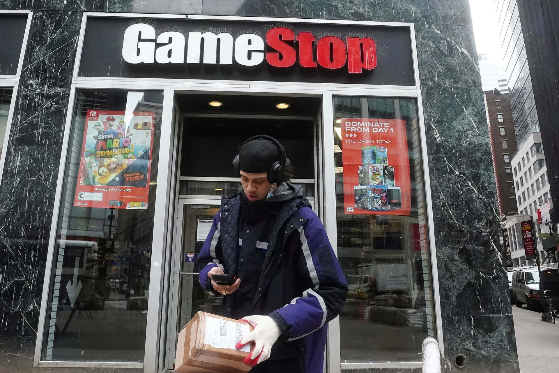 Find Your Ultimate Gaming Experience at Gamestop