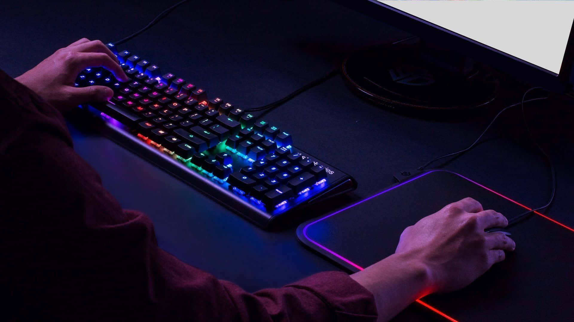 Check Out This Awesome Gaming Keyboard Wallpaper