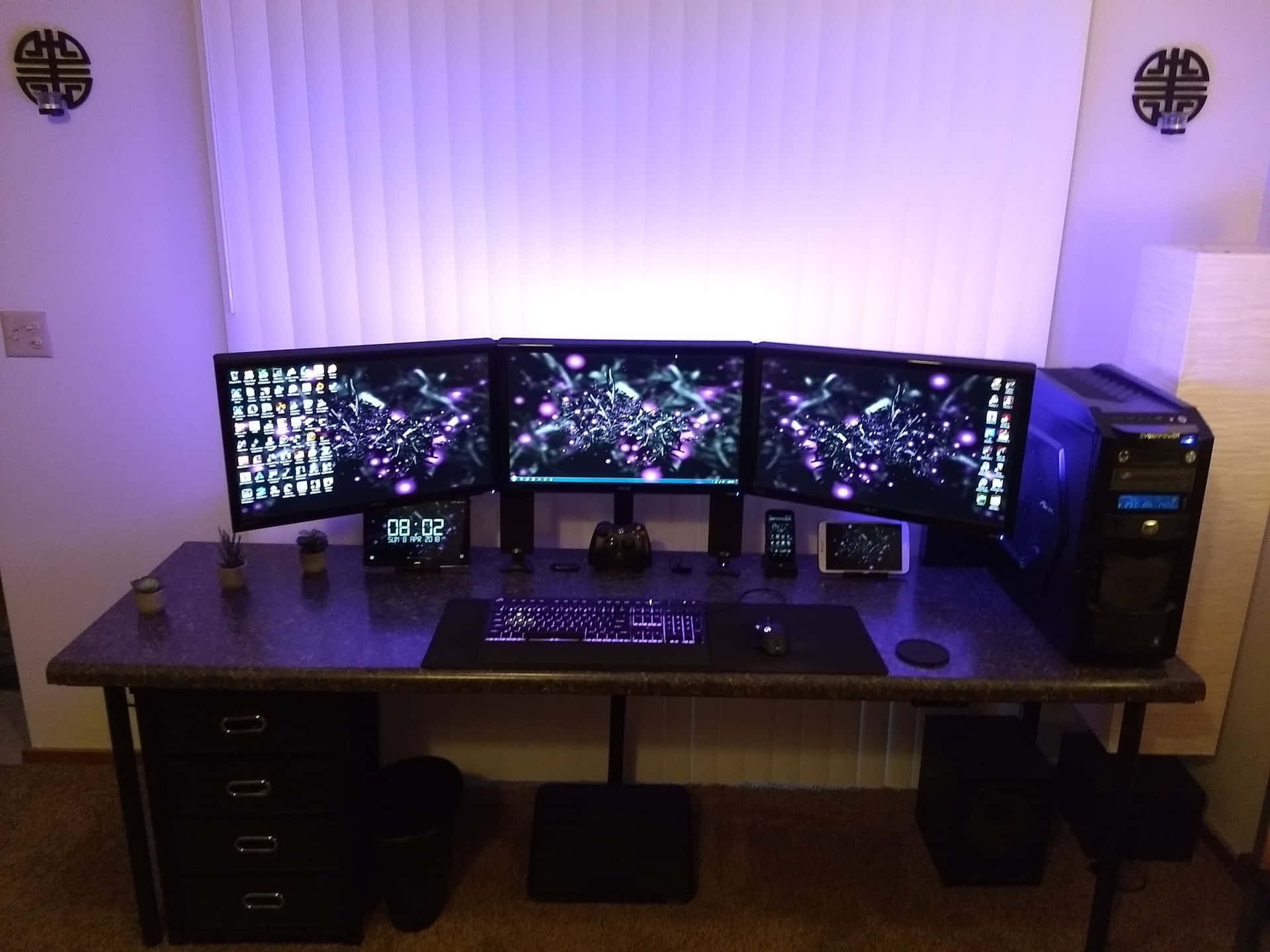 Gamer Paradise | Setting Up the Ultimate Gaming PC Wallpaper