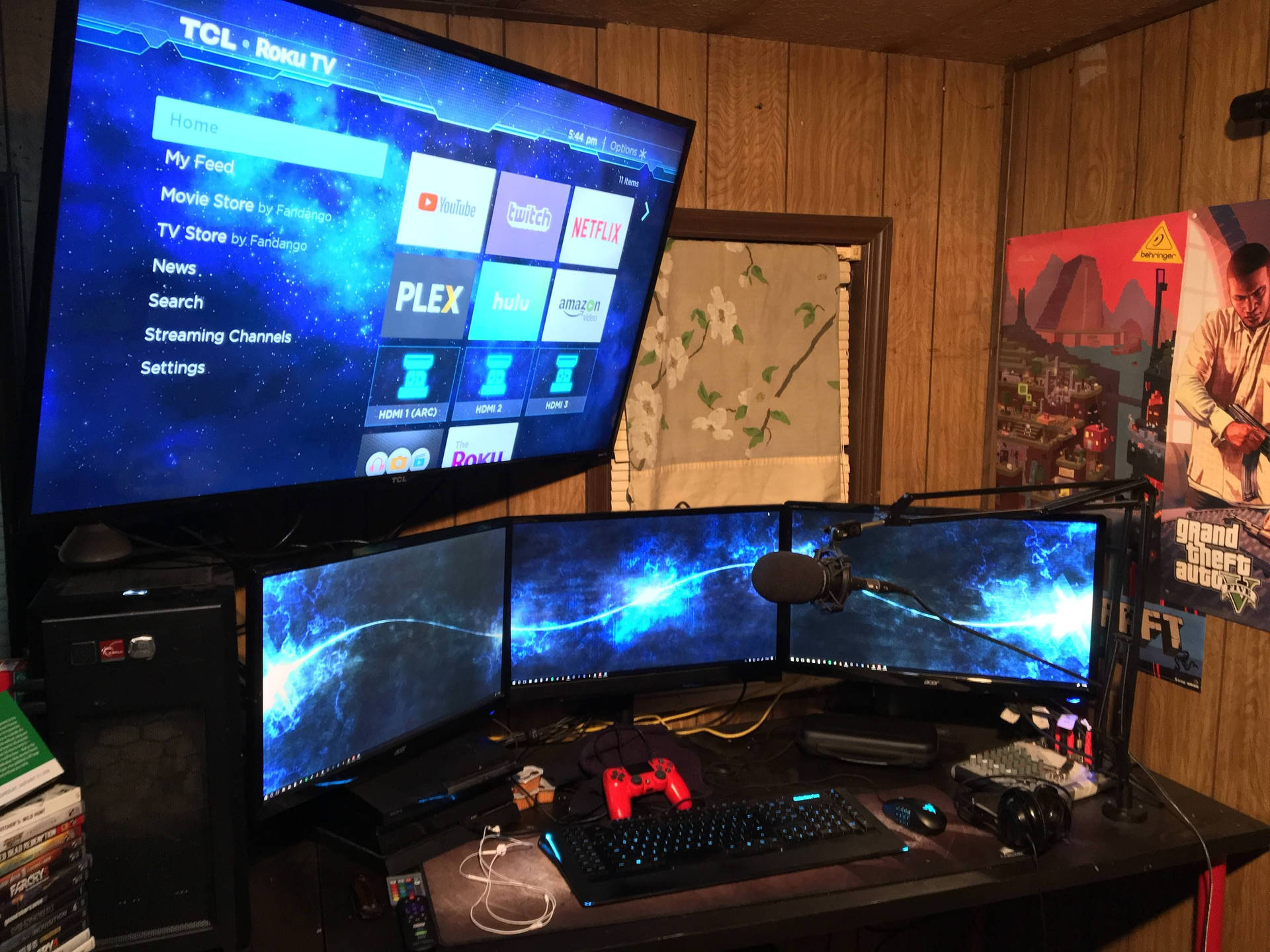 Gaming Room Monitors And Screen