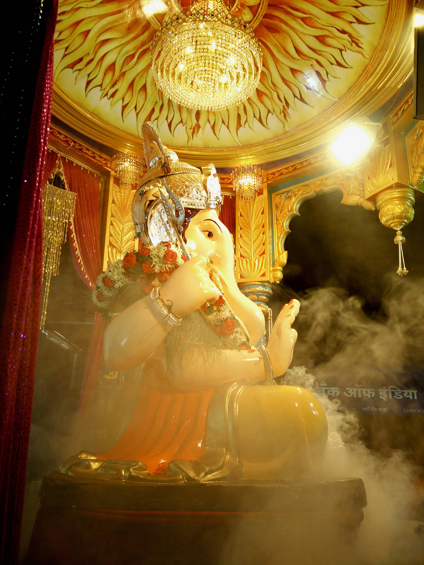 Ganpatibappa En Un Templo Fondo de pantalla