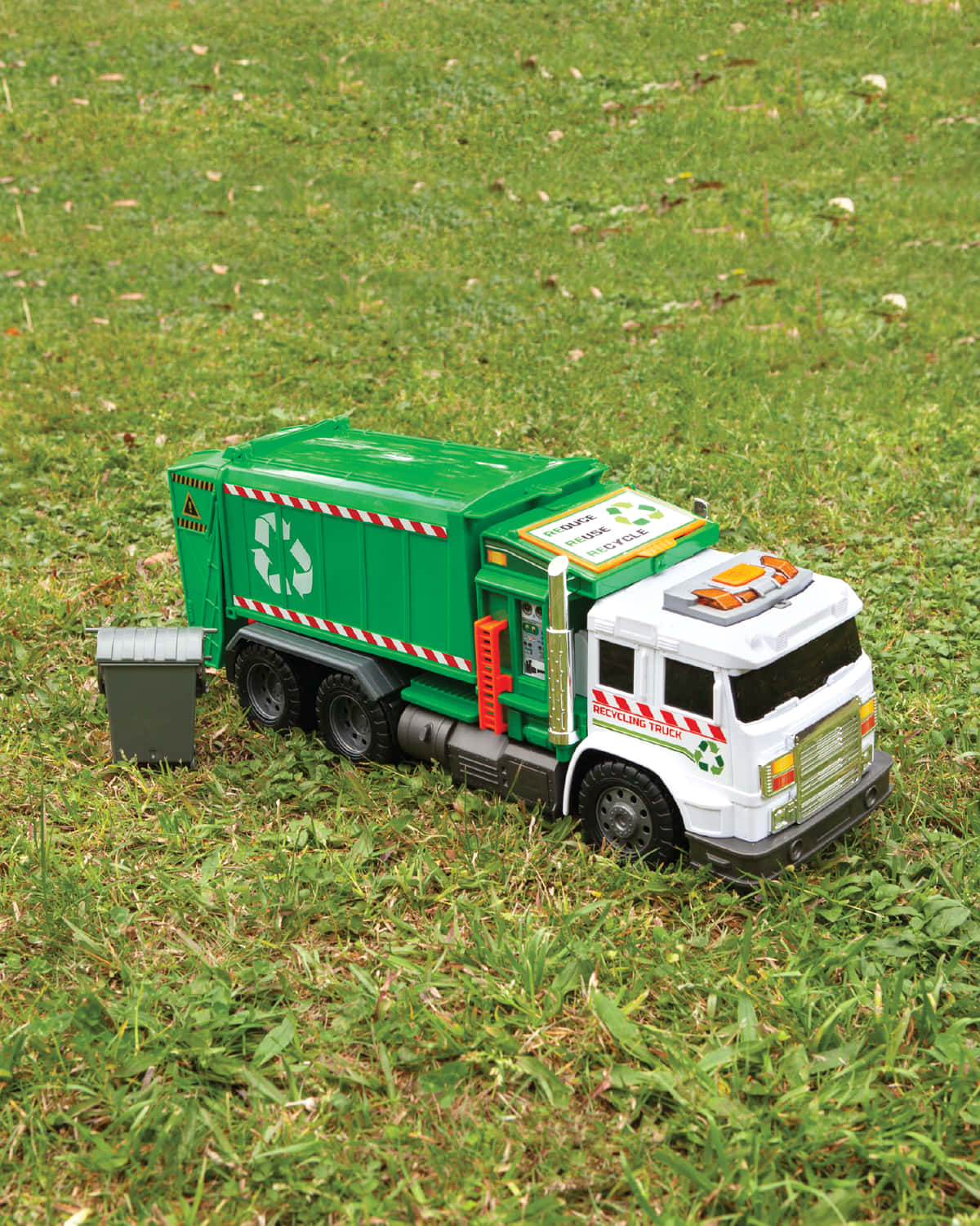 A Green Garbage Truck
