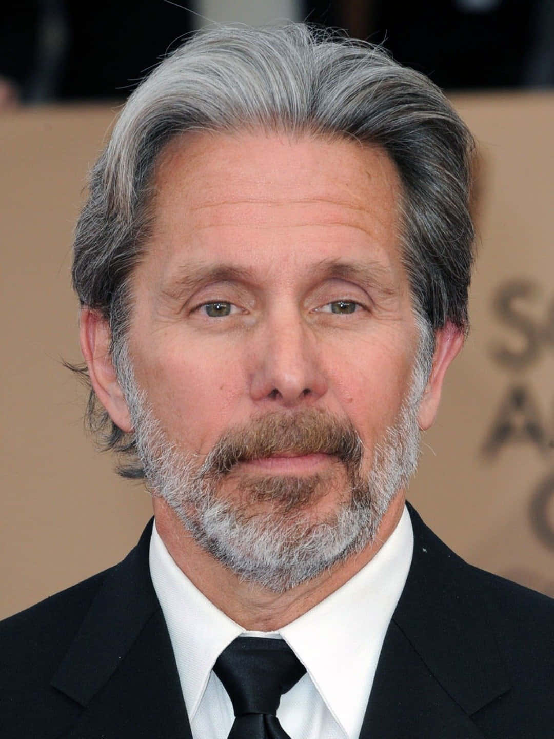 Gary Cole 1080 X 1440 Achtergrond