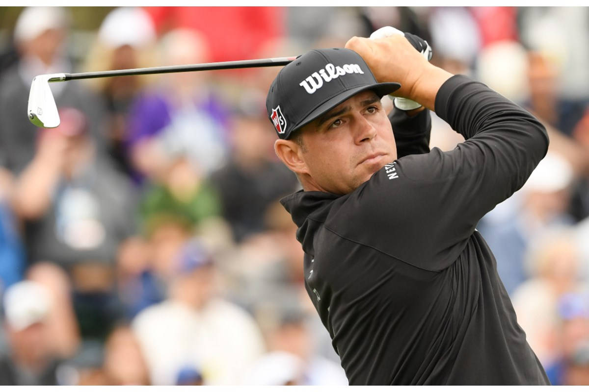 Gary Woodland All-Black Outfit Wallpaper