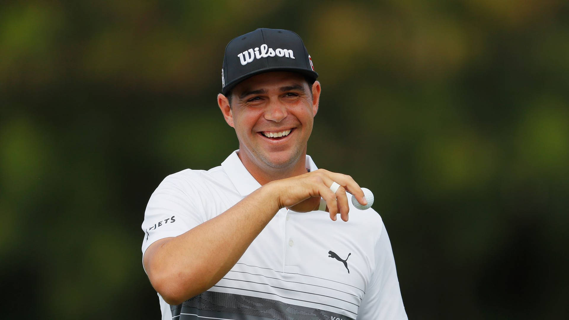 Download Gary Woodland Laughing And Smiling Wallpaper | Wallpapers.com