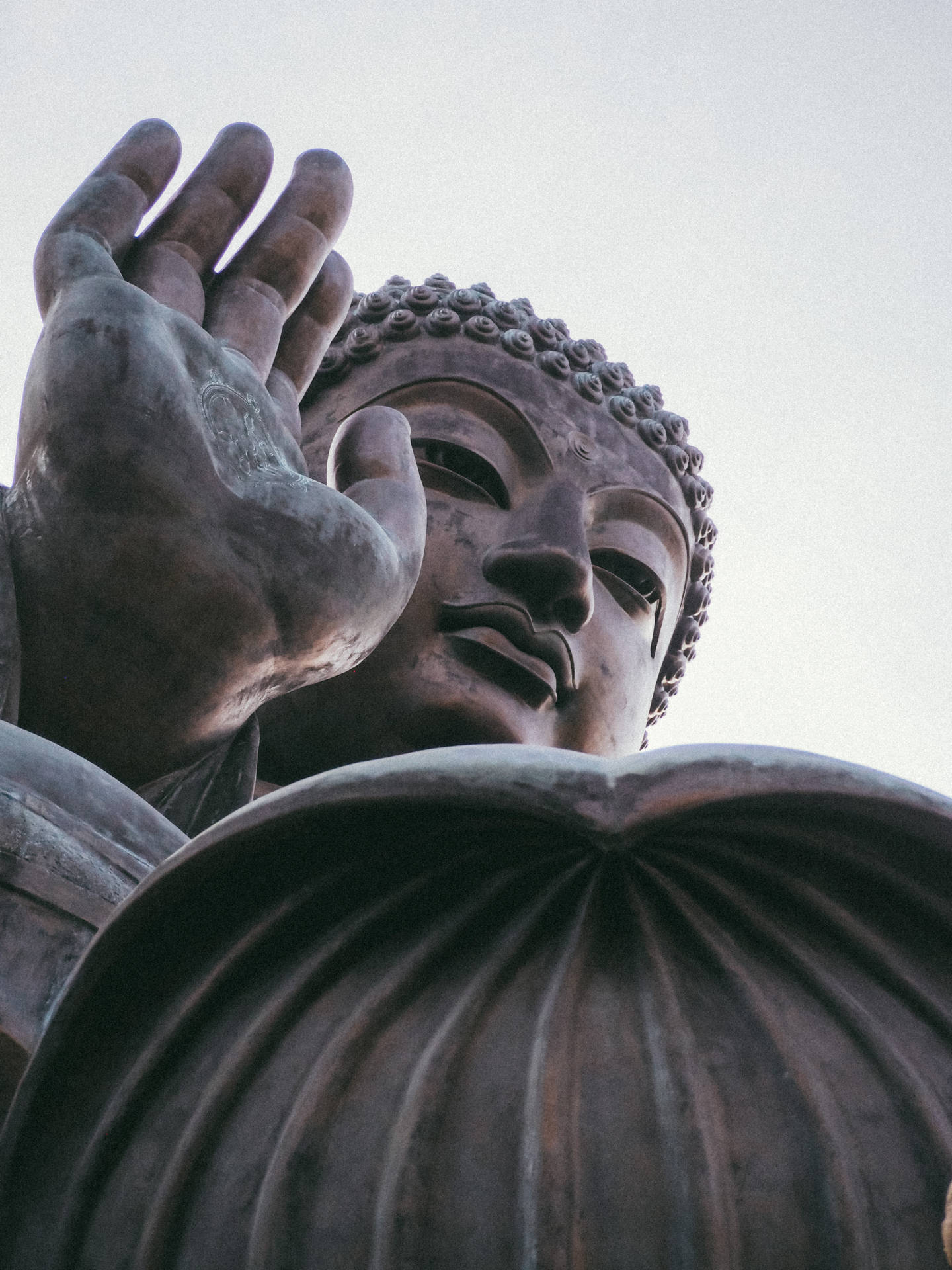 Estatuade Concreto De Gautam Buddha Fondo de pantalla