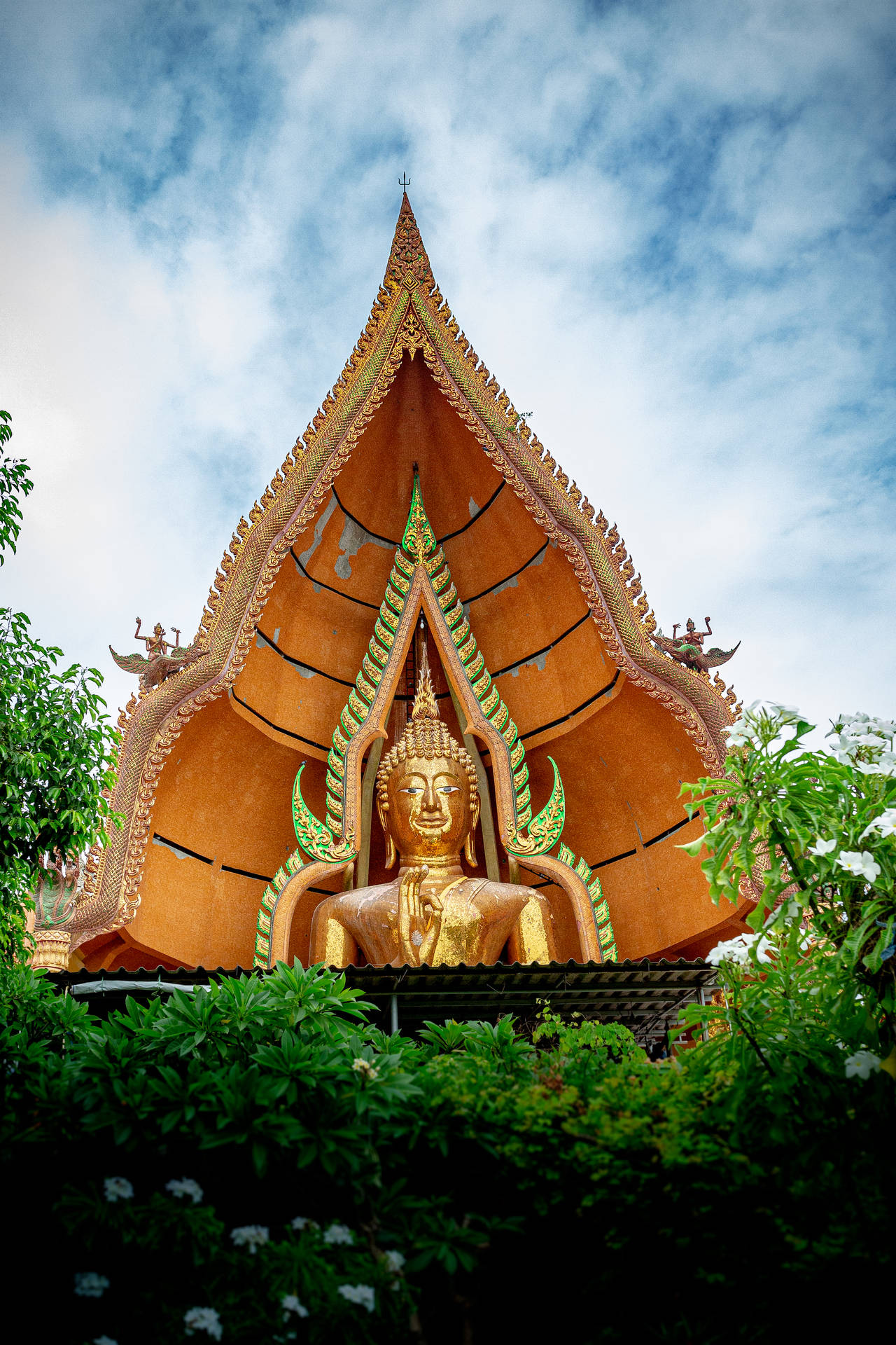 Statua Di Adorazione Massiccia Di Gautam Buddha Sfondo