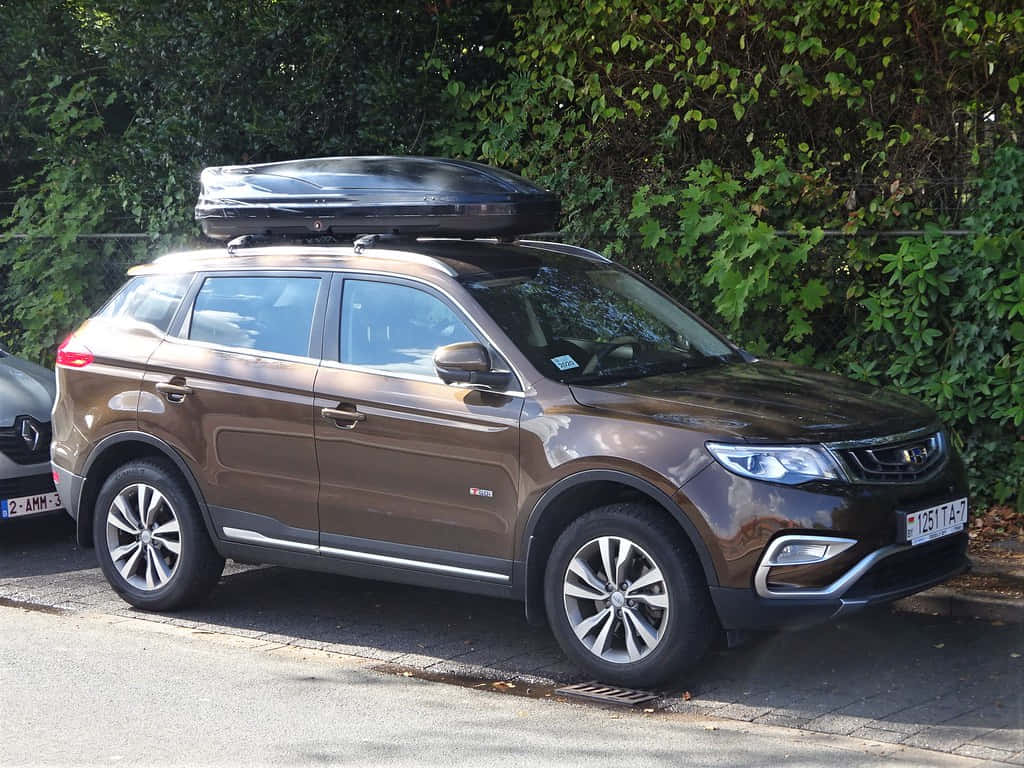 Suv Geely Boyue Avec Boîte De Toit Fond d'écran