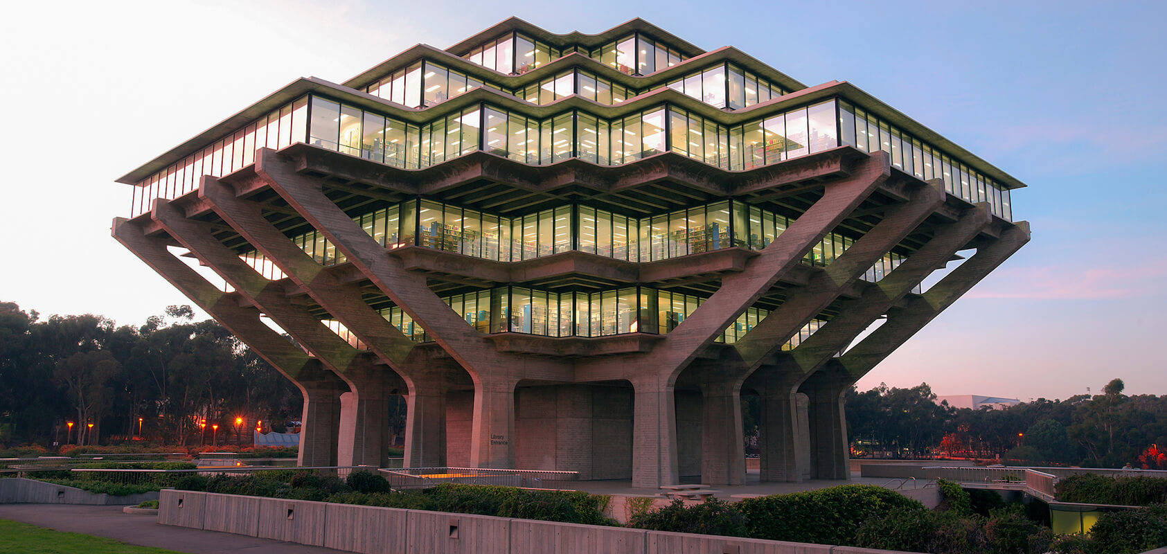 Geisel Library Ucsd Wallpaper
