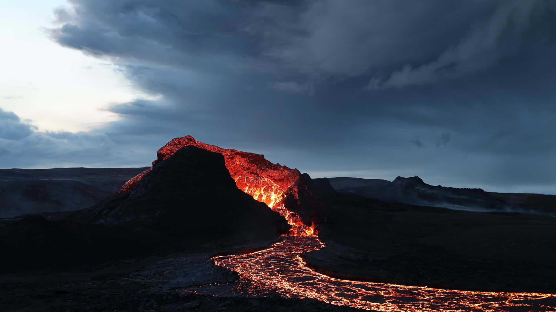 Geldingadalir Volcano Iceland Wallpaper
