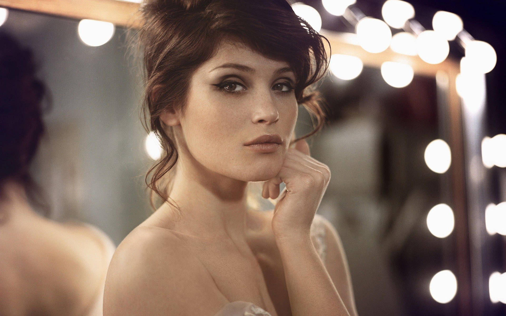 Gemma Arterton Glamorous Makeup Wallpaper