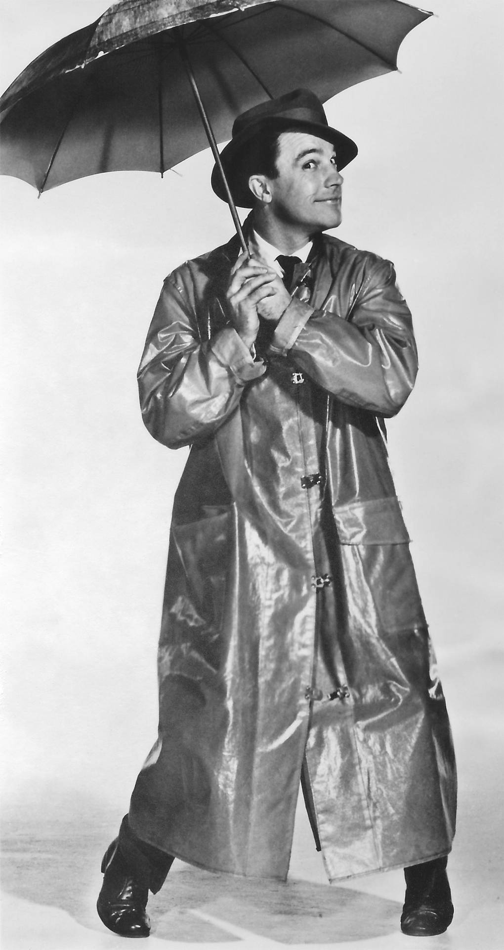 Gene Kelly  Holding Umbrella Wallpaper
