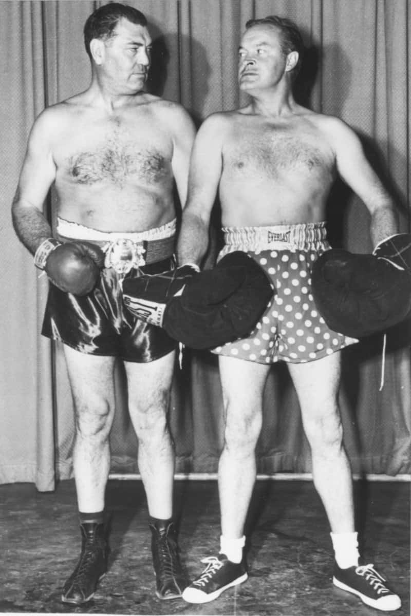 Gene Tunney And Jack Dempsey Boxing Fight Poster Wallpaper
