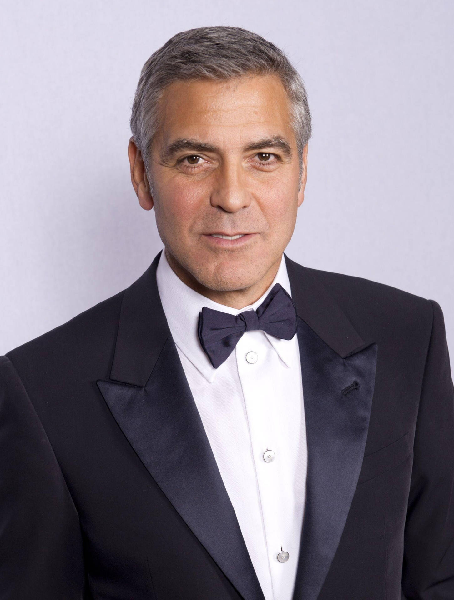 George Clooney Formal Attire Wallpaper
