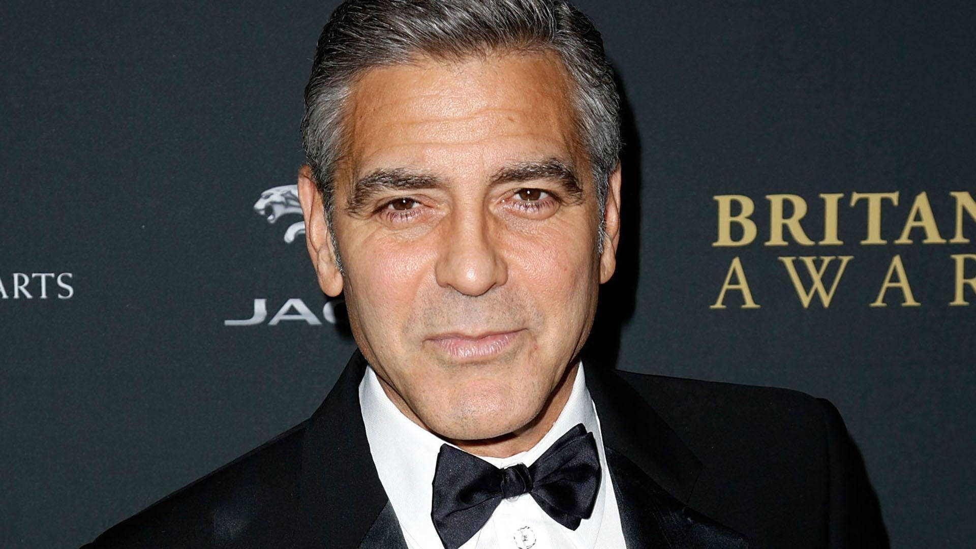 George Clooney Gravitet Filmpremiere Tapet Wallpaper