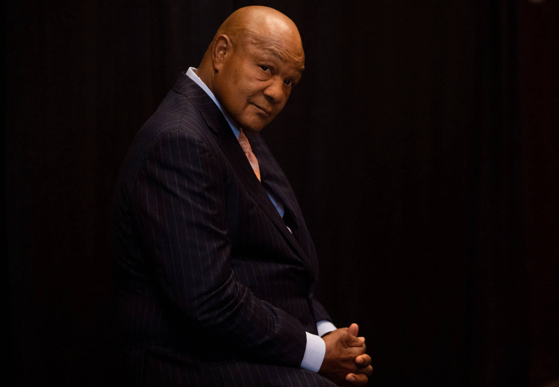 George Foreman Side View Wallpaper