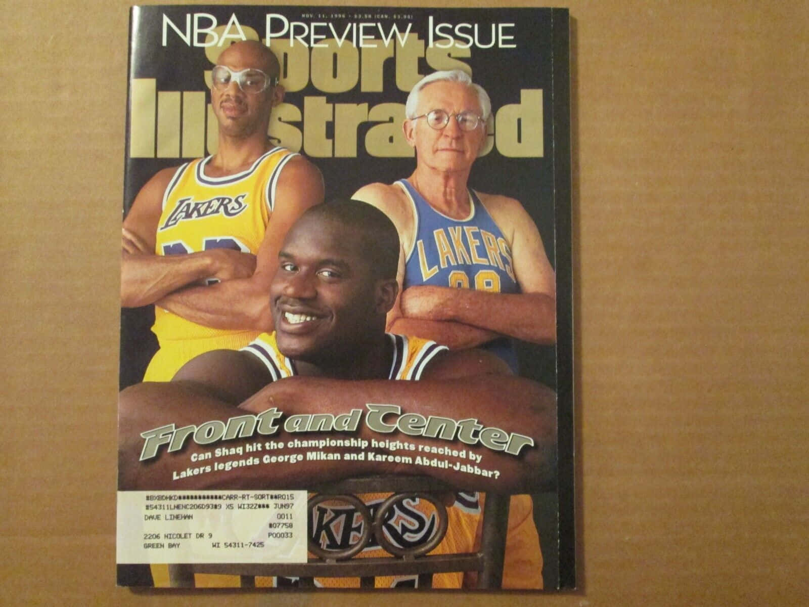 George Mikan With Shaquille O'neal And Kareem Abdul-jabbar Wallpaper