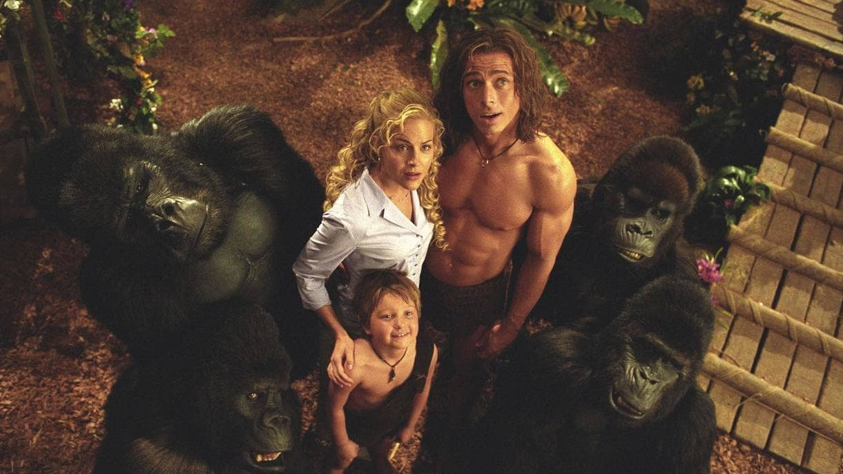 George Of The Jungle 2 Family And Apes Wallpaper