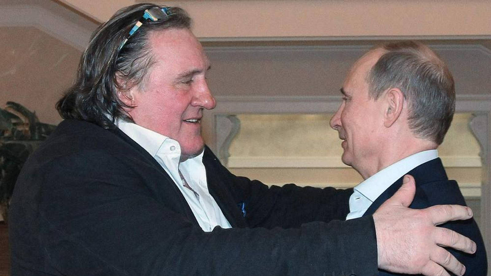 Gérarddepardieu E Vladimir Putin Sfondo