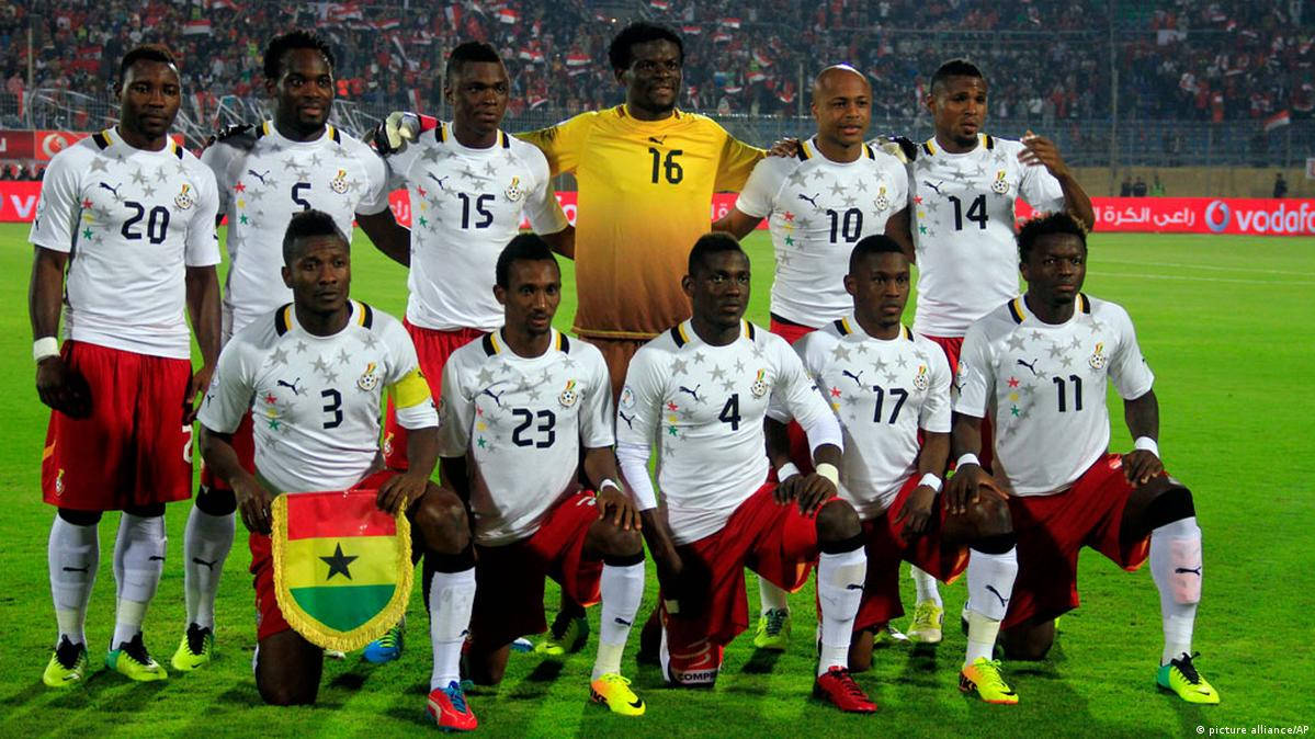 Ghana Nationals Fodboldhold Poserende Wallpaper