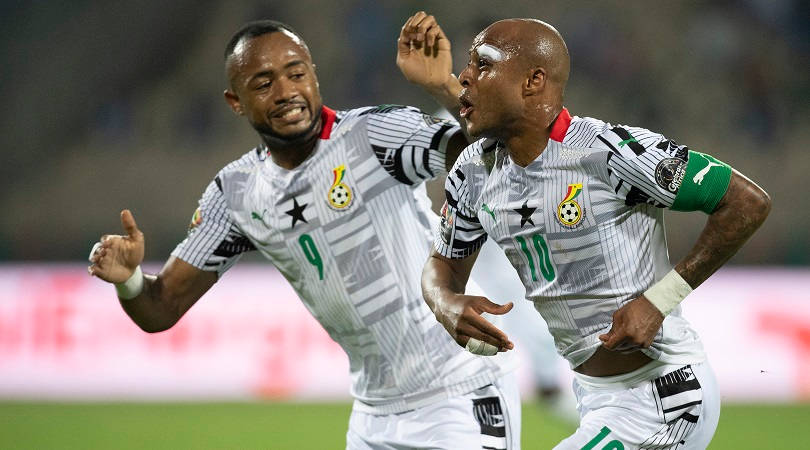 Selecciónnacional De Fútbol De Ghana Corriendo Fondo de pantalla