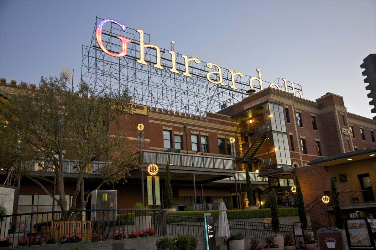 Ghiradelli Square With Giant Sign Wallpaper