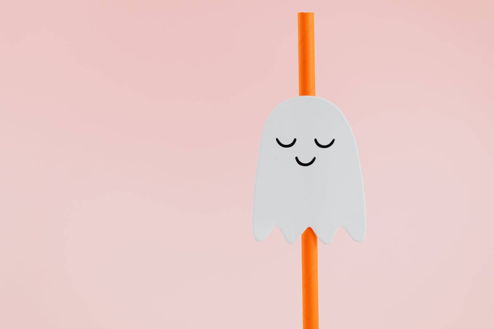 Ghost Cute Halloween Desktop Wallpaper