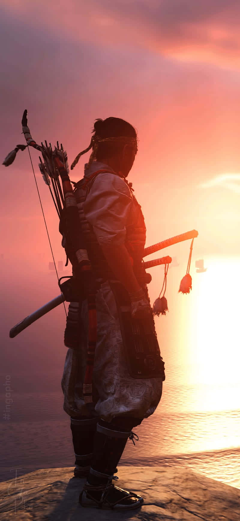 En samuraikriger, der rider ind i slaget i Ghost of Tsushima for iPhone Wallpaper