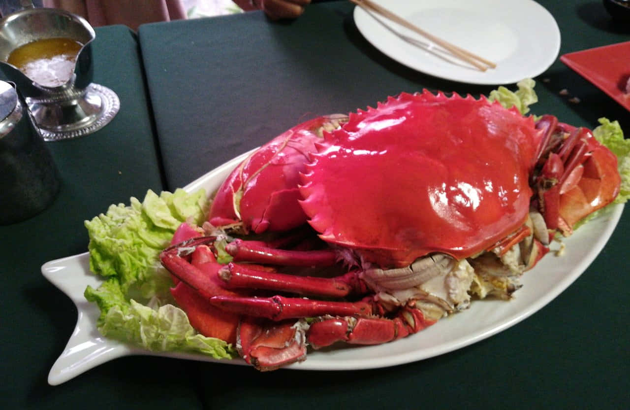 Giant_ Red_ Mangrove_ Crab_on_ Plate Wallpaper