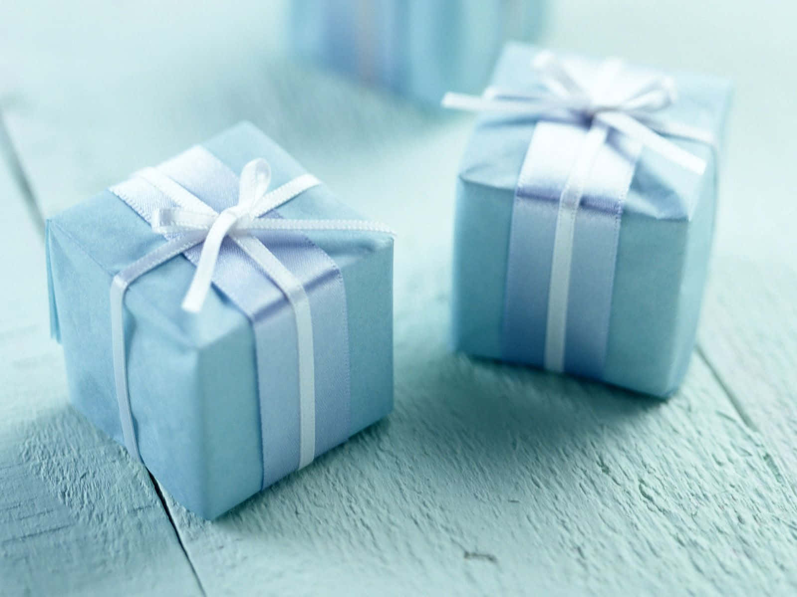 Baby Blue Gift Picture