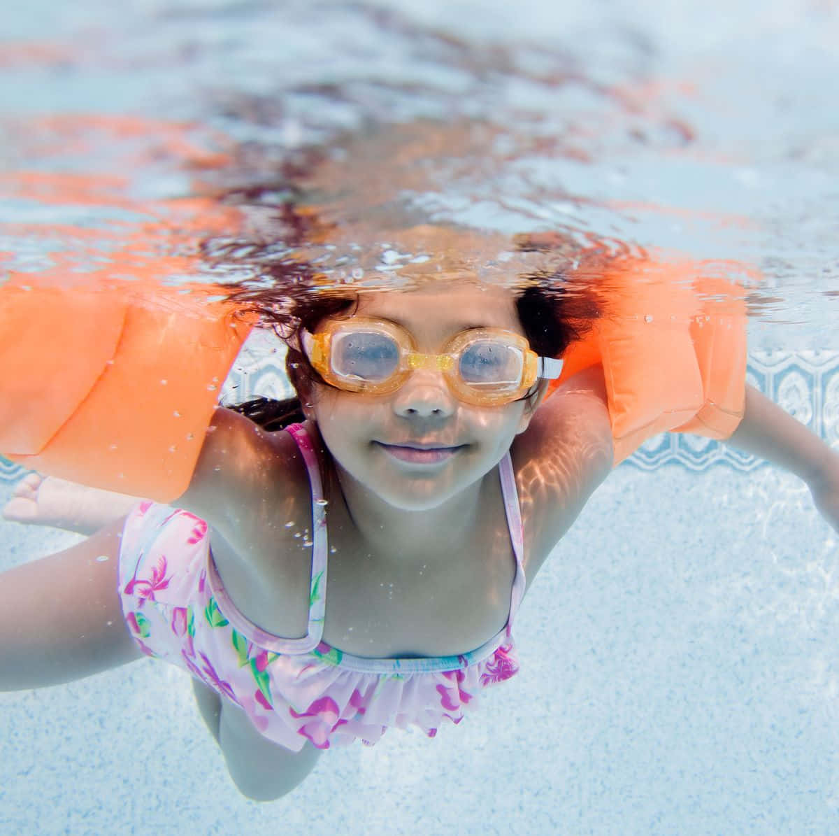 Girl Underwater Pool Picture