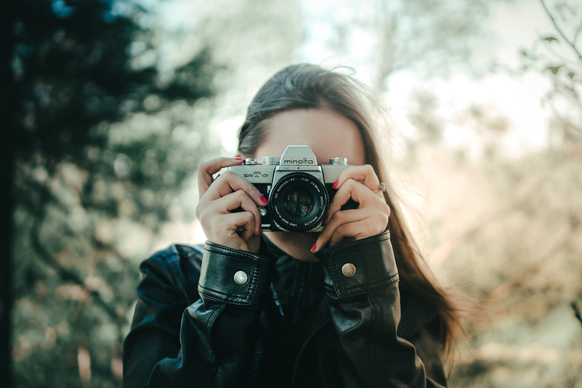Girl With Camera Photo Wallpaper