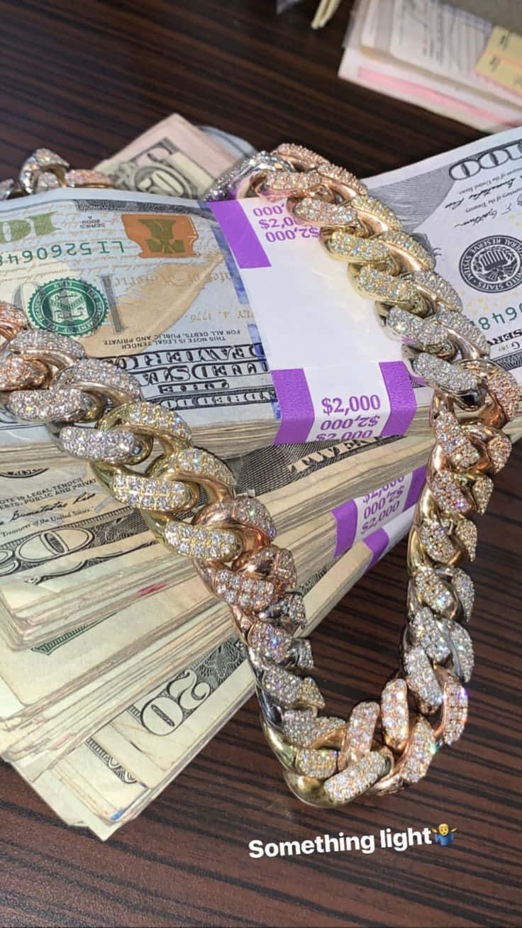 Girly Money With Chain Wallpaper