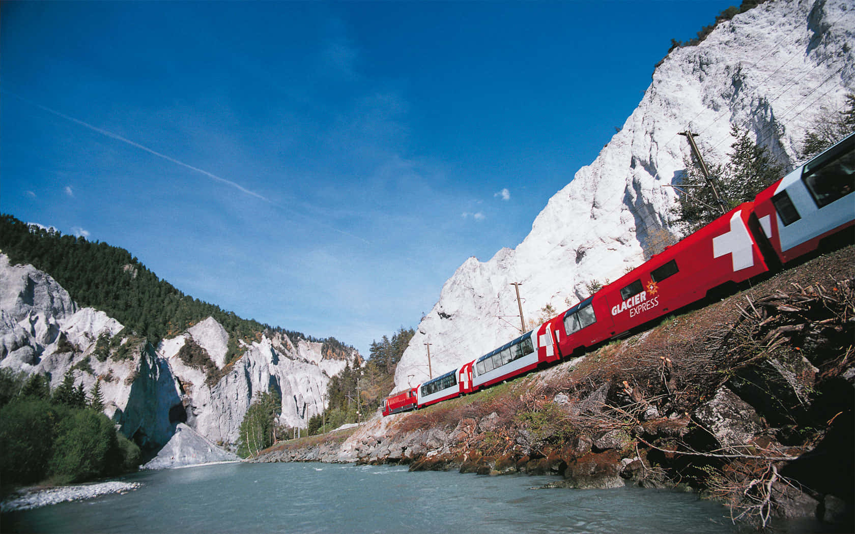 Glacier Express Trein Die Door De Zwitserse Alpen Rijdt Achtergrond