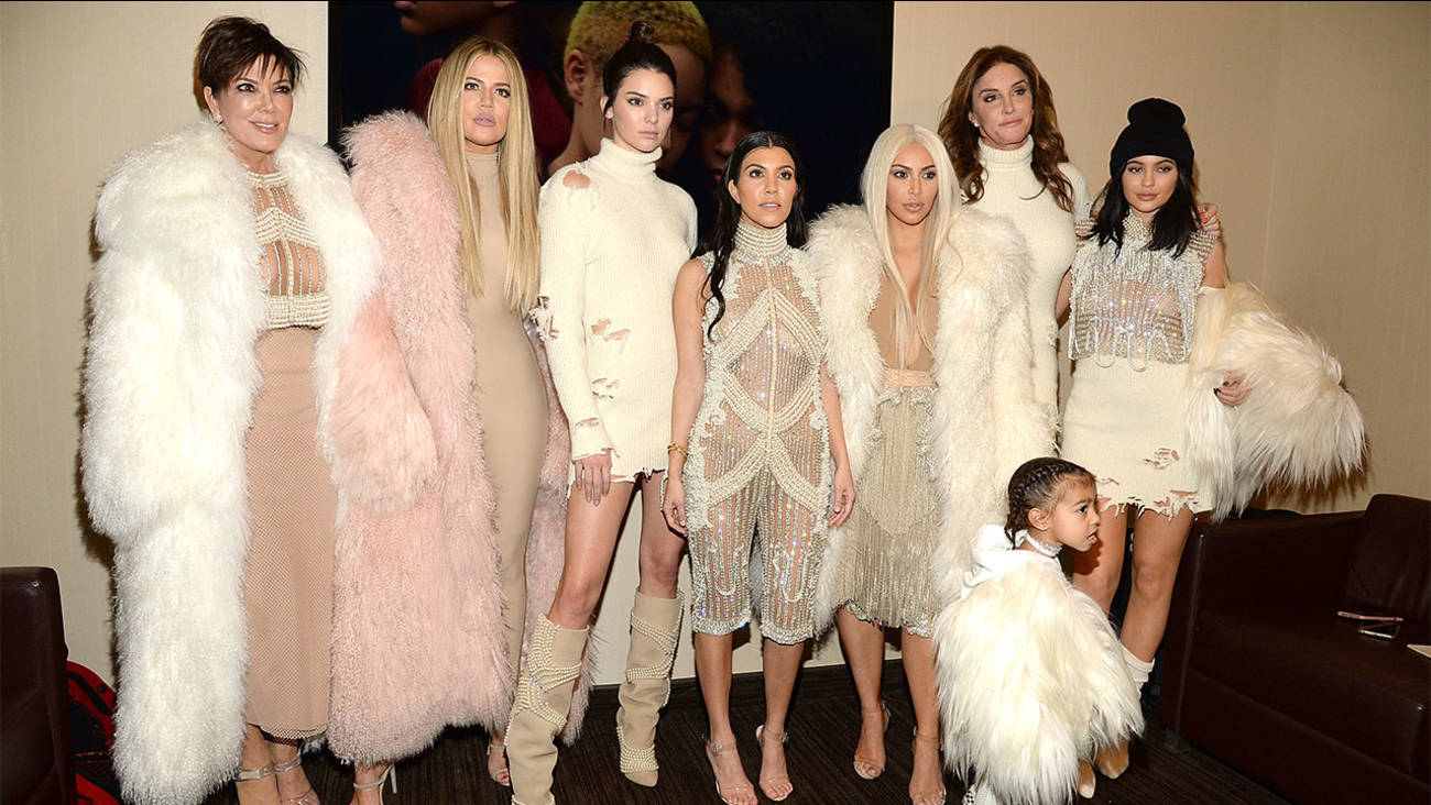 Glamorous Kim Kardashian And Family