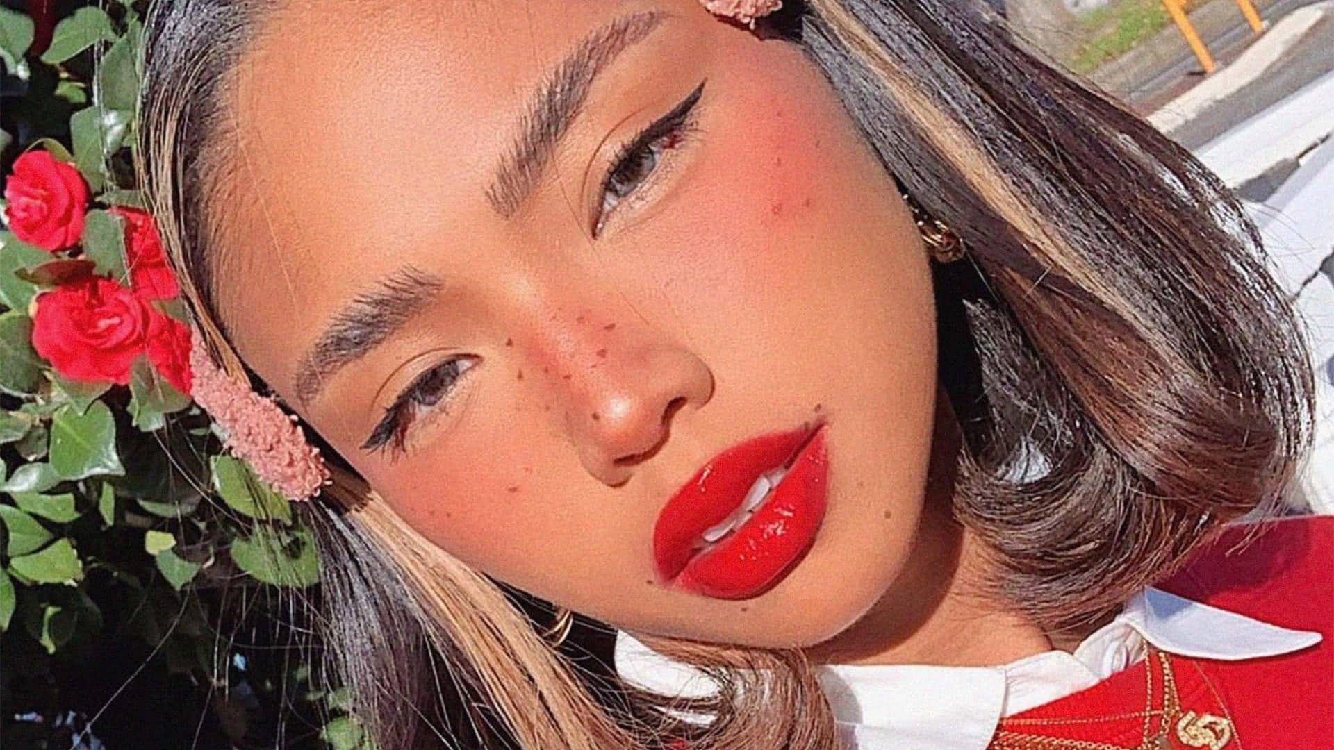 Glamorous Red Lipstick Girl Aesthetic.jpg Wallpaper