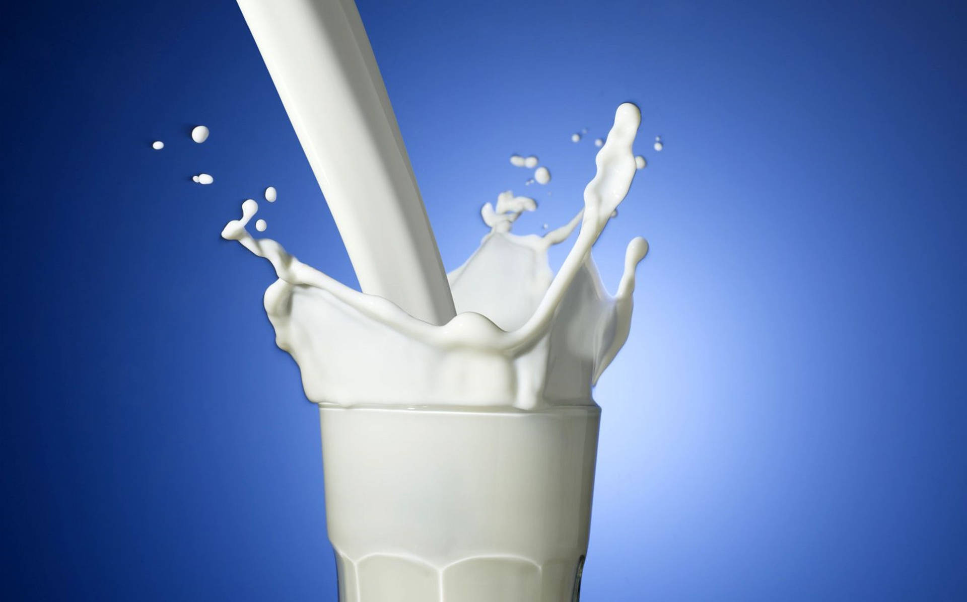 Share 154+ dairy wallpaper latest