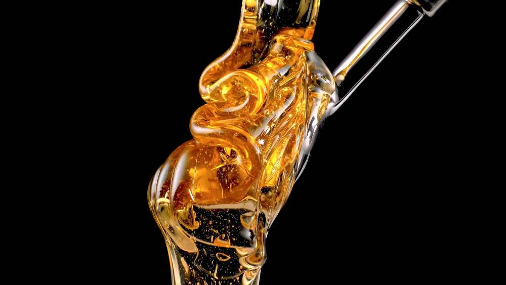 Glass Texture And Viscosity Of Honey Wallpaper