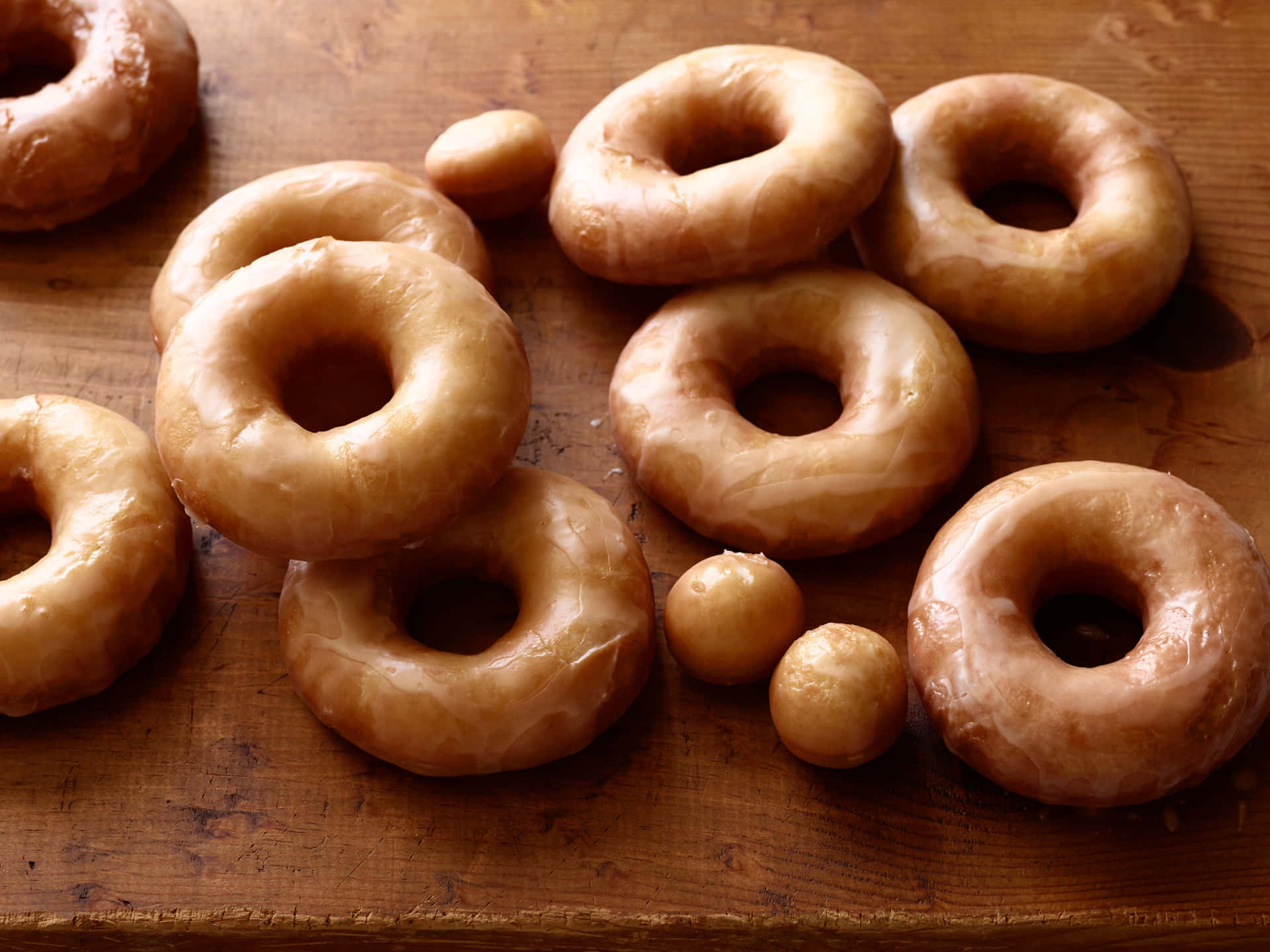 Geniet Van Een Heerlijke Geglazuurde Donut! Achtergrond