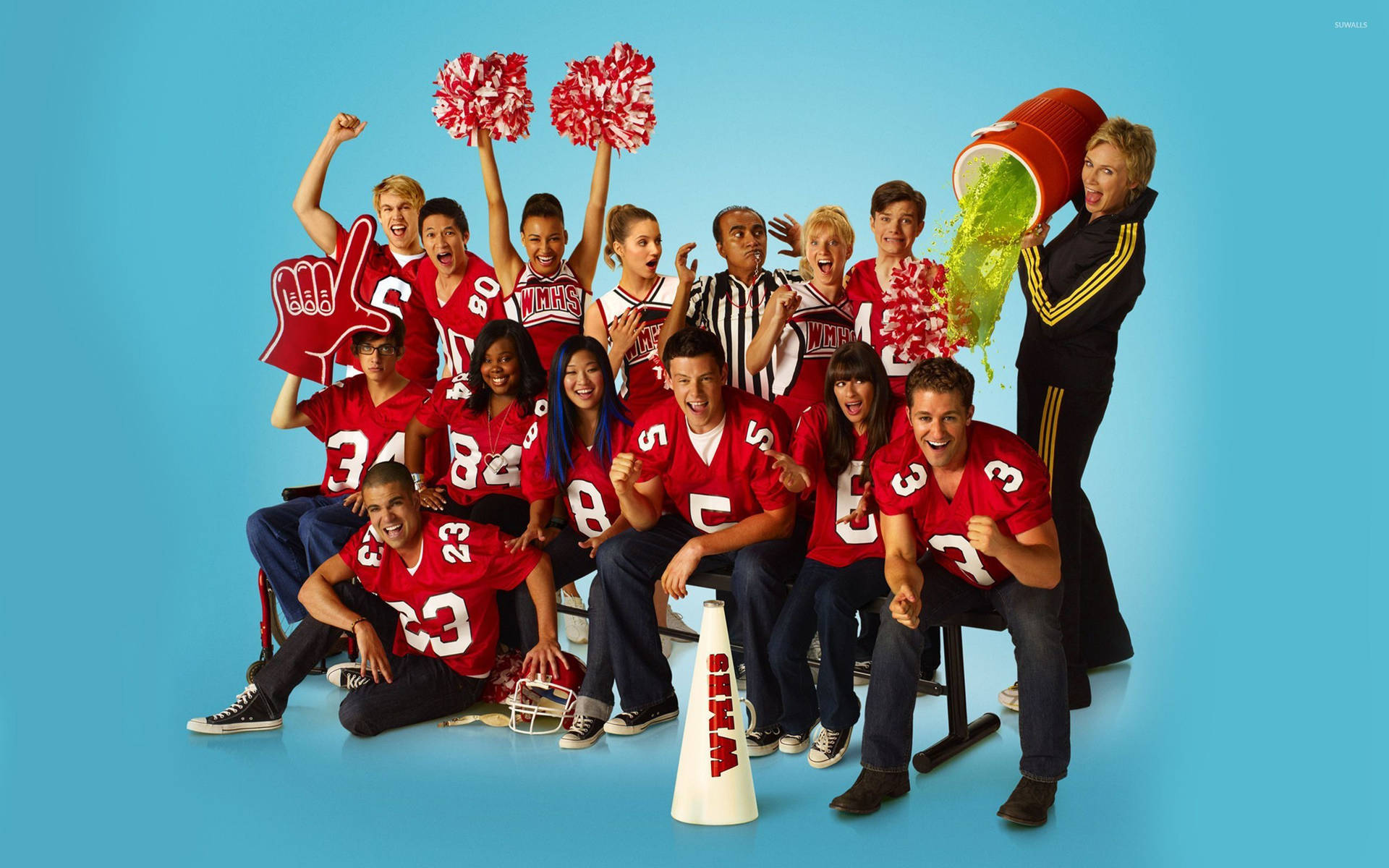 Glee Cast Members Season Two Team Wallpaper