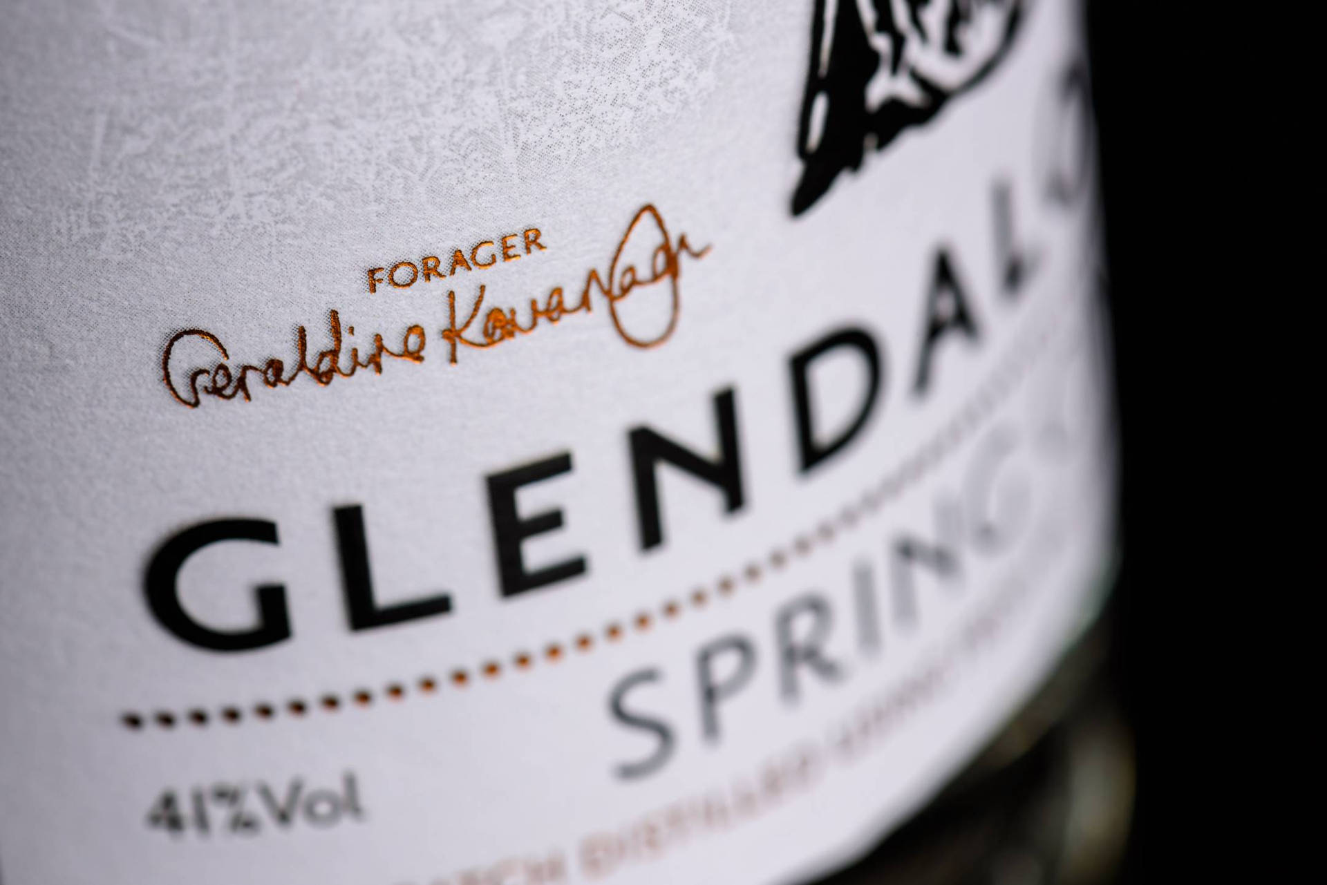 Glendalough Gin Wild Botanical Alcoholic Drink Wallpaper