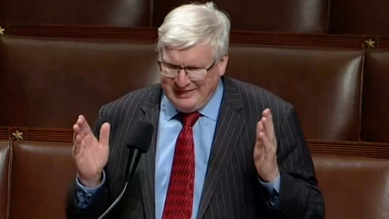 Glenn Grothman In Een Officiële Vergadering Achtergrond