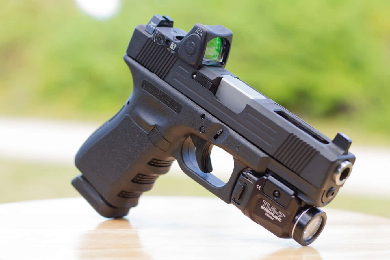The iconic Glock 19 pistol.