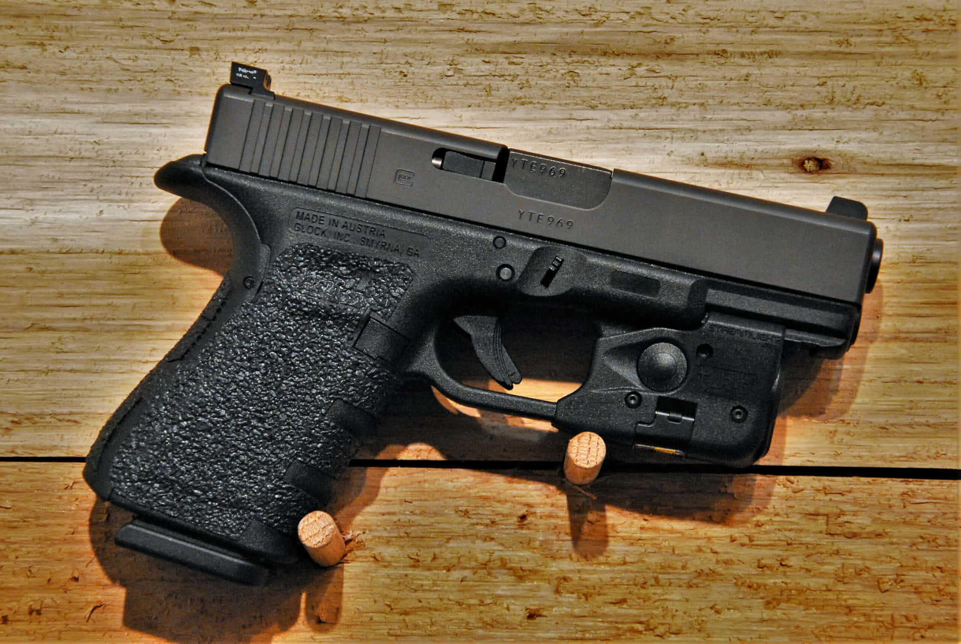 The slim design of the Glock 19 makes it the perfect handgun for concealed carry.