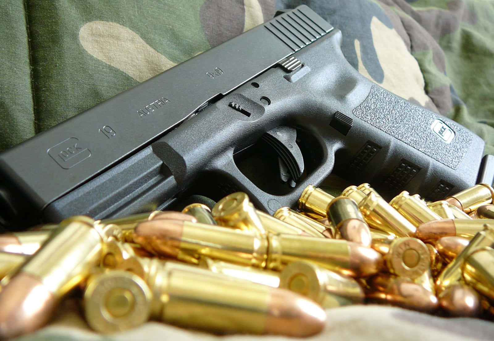 Perfecciónen Pistolas: Confiable Glock 19