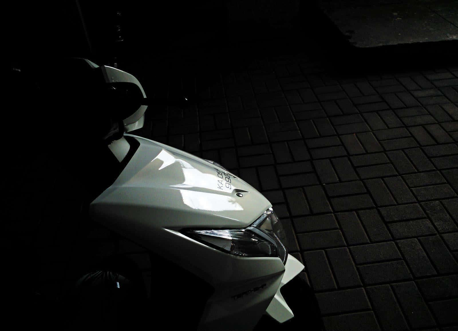 Gloomy Photography White Dio Bike Wallpaper